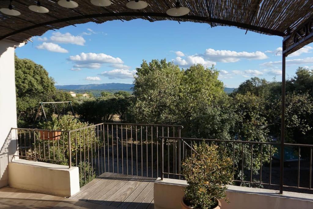 Le Mas De L'Escaillon Saint-Saturnin-d'Apt Exteriér fotografie